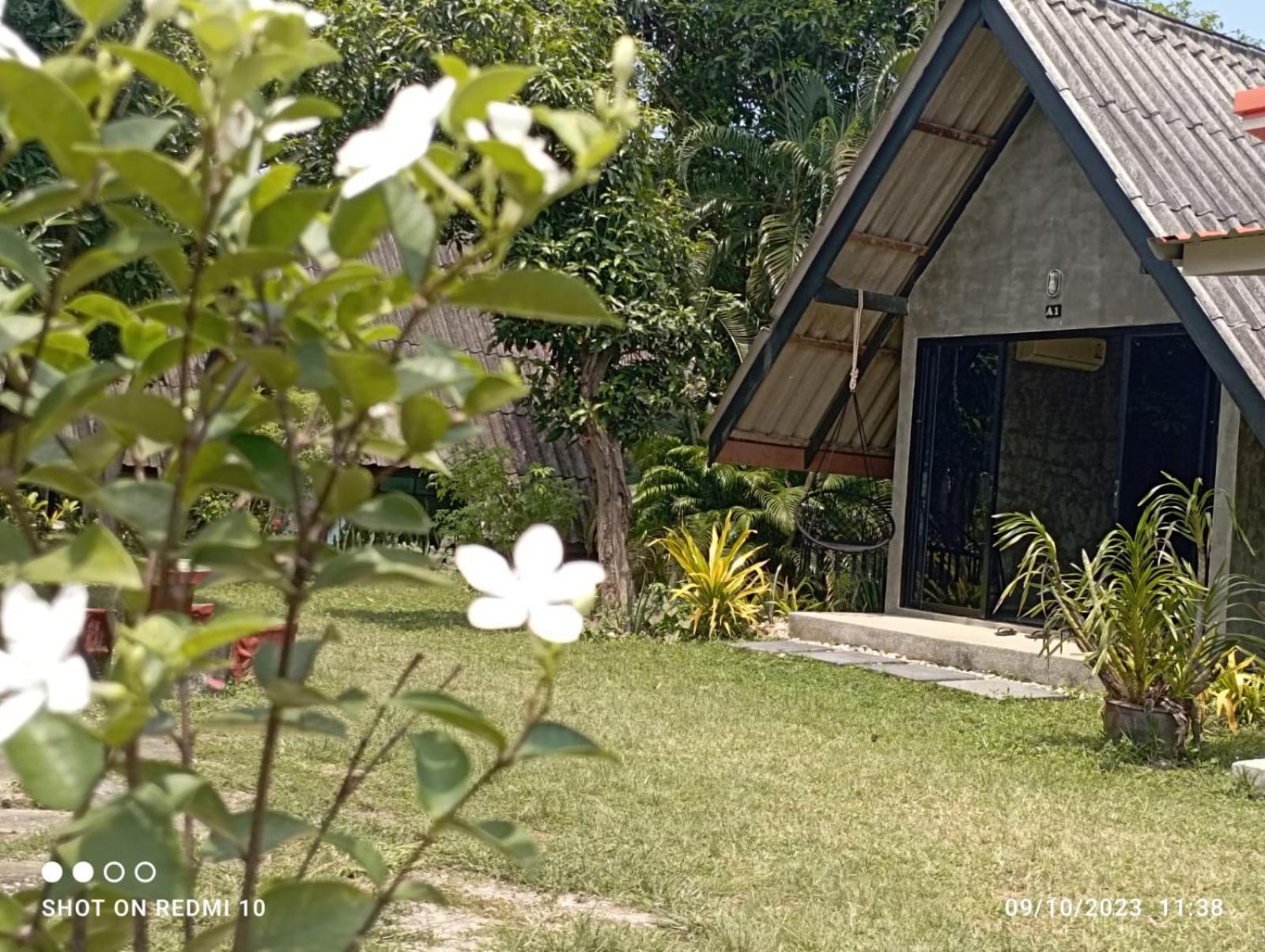 Cashewnut Tree Resort Ко-Ланта Экстерьер фото